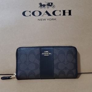 Coach Signature Wallet
